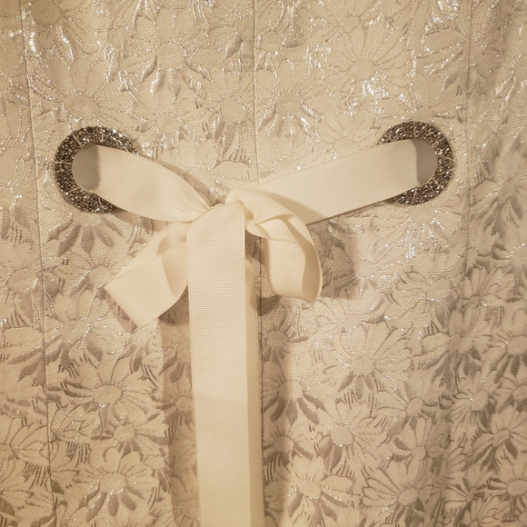 Dress and jacket - Picture 4 of 6